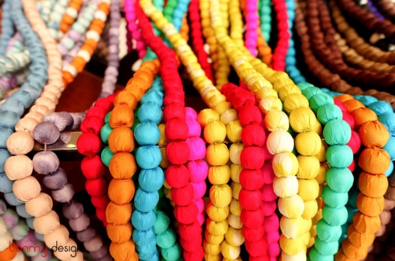 Long silk necklaces (60 cm)